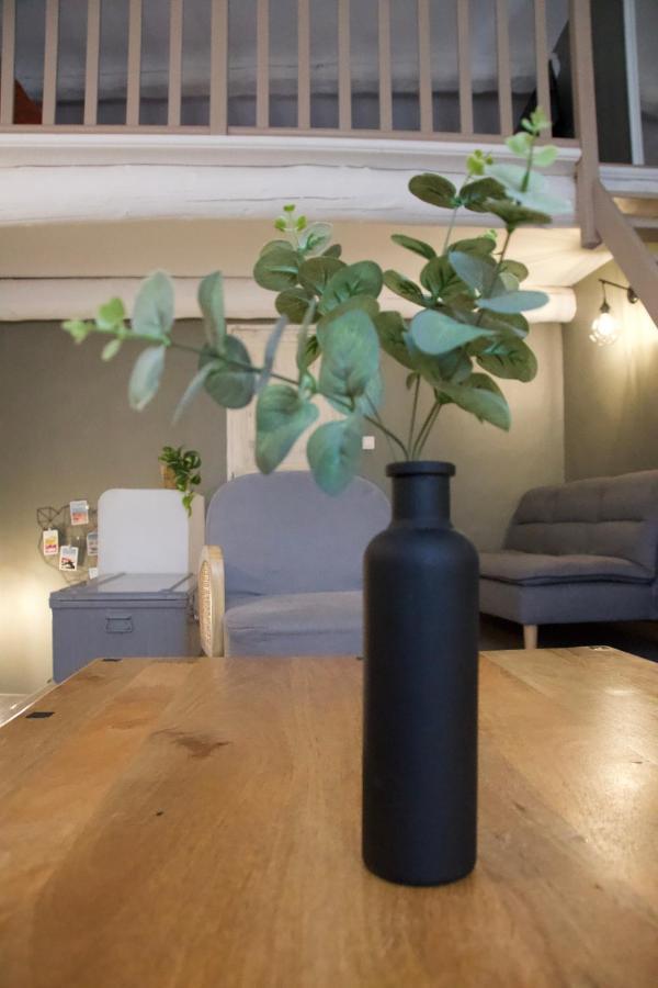 La Villa De Lea - Wifi - 5 Personnes - Intramuros Avinyon Dış mekan fotoğraf